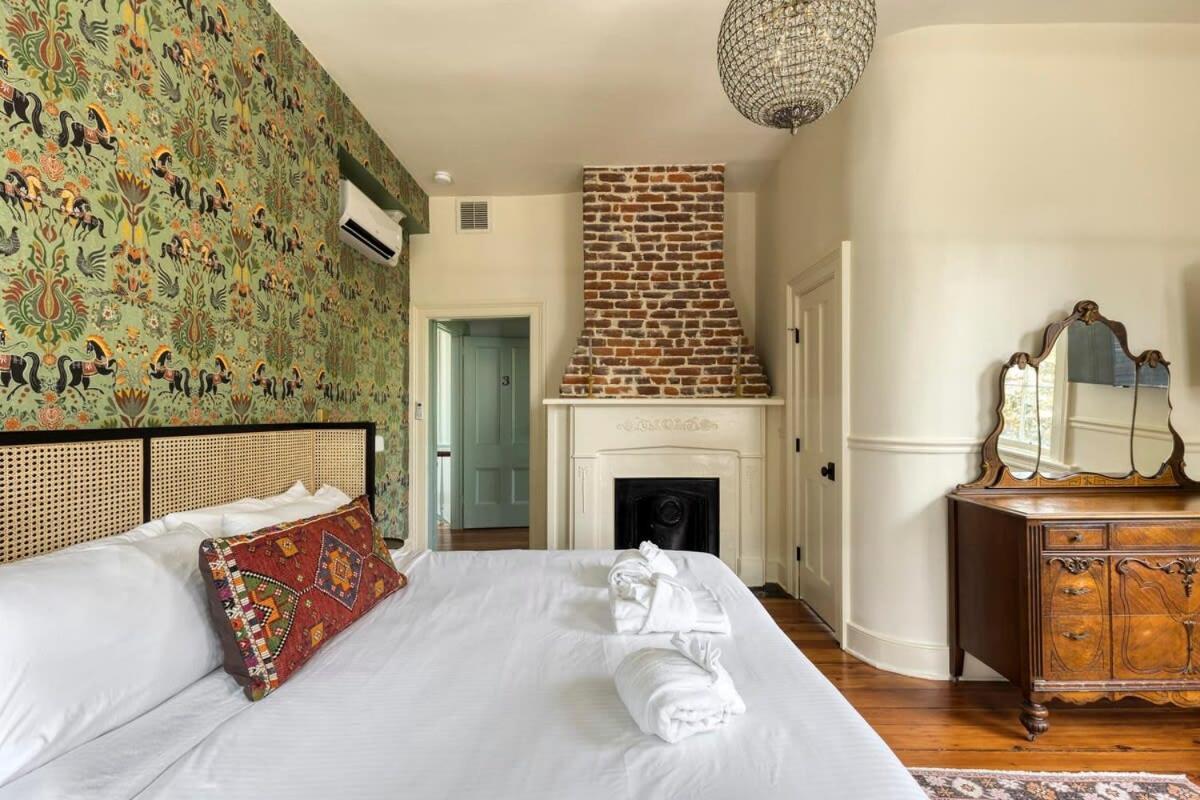 The Ashley Veranda King Suite With Breakfast Charleston Exterior photo