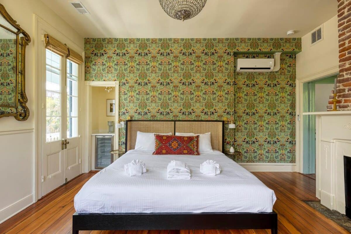 The Ashley Veranda King Suite With Breakfast Charleston Exterior photo